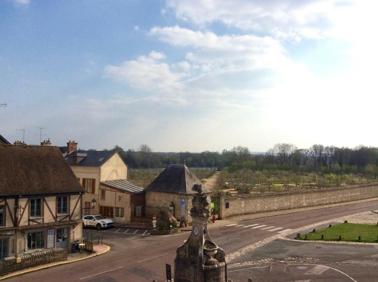 Gite De L'Ecu Appartement La Roche-Guyon Buitenkant foto